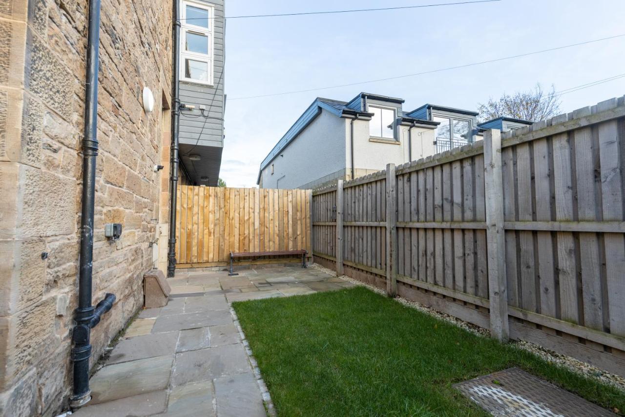 New 3-Bedroom Apartment Close To City Centre Edinburgh Exterior photo